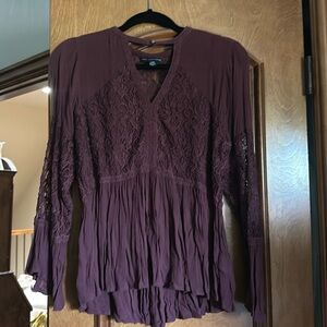 American eagle lace top in a wine plum color